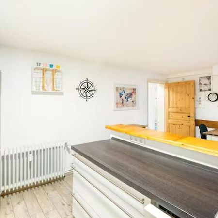 Gemuetliche 3-Zkb Wc Souterrainwohnung In Bestlage Amburgo Esterno foto