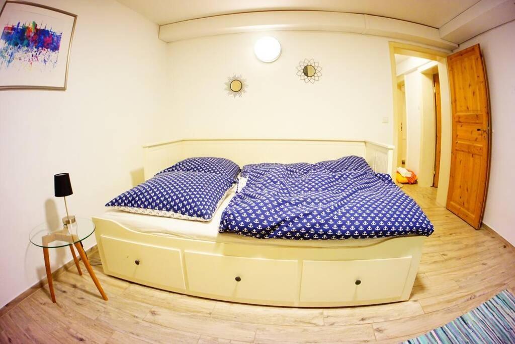 Gemuetliche 3-Zkb Wc Souterrainwohnung In Bestlage Amburgo Esterno foto
