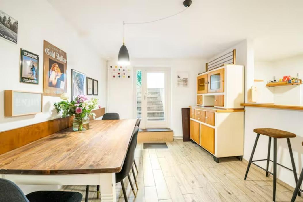 Gemuetliche 3-Zkb Wc Souterrainwohnung In Bestlage Amburgo Esterno foto