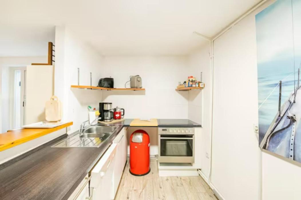 Gemuetliche 3-Zkb Wc Souterrainwohnung In Bestlage Amburgo Esterno foto